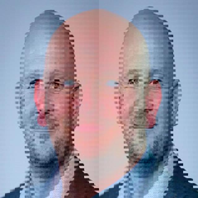 Karl Dean 294X300