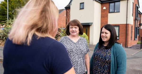 Mandy Durber And Katie Mitchell Reduced (1)