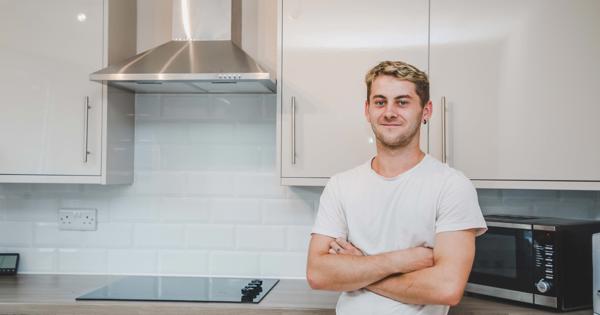 Brandon SH Customer In Kitchen (4)